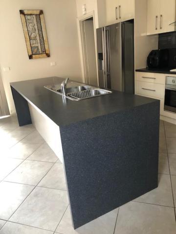 Central Executive 3Br Townhouse 50M To Dean Street Albury Extérieur photo